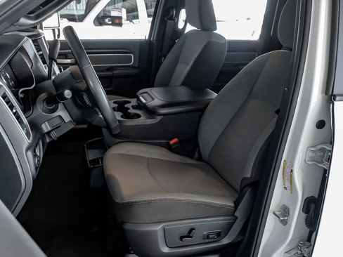 Used 2023 RAM 3500 Big Horn w/ Level 1 Equipment Group image 31