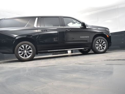 Used 2024 Chevrolet Suburban LS w/ Max Trailering Package image 28