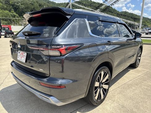 Used 2026 Mitsubishi Outlander SEL AWD/4WD image 7