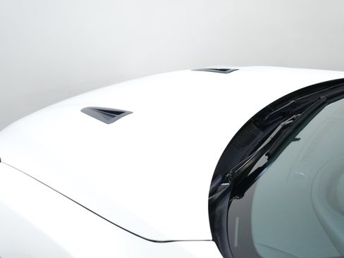 Used 2016 Nissan GT-R NISMO AWD/4WD image 23