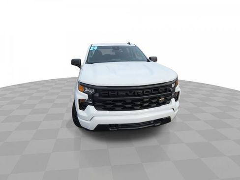 Certified 2024 Chevrolet Silverado 1500 Custom image 3