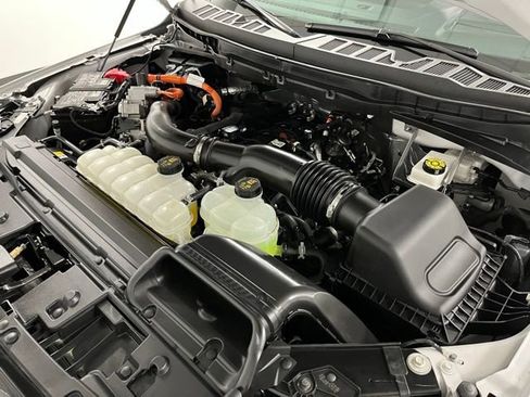 Used 2025 Ford F150 Platinum w/ FX4 Off-Road Package AWD/4WD image 64