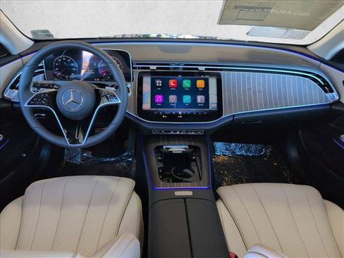 New 2025 Mercedes-Benz E 350 4MATIC Sedan image 15