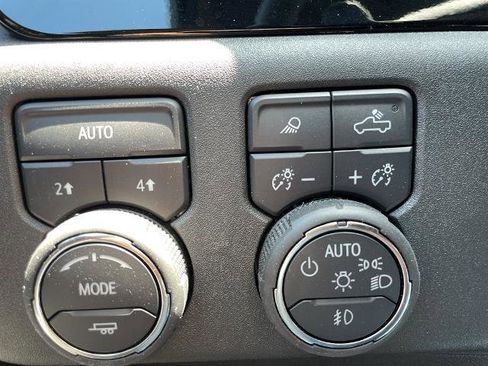 Used 2025 Chevrolet Silverado 1500 RST w/ Redline Edition image 32