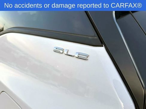 Used 2023 GMC Terrain SLE image 13