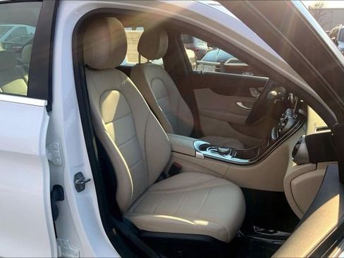 Used 2018 Mercedes-Benz C 300 4MATIC Sedan image 7