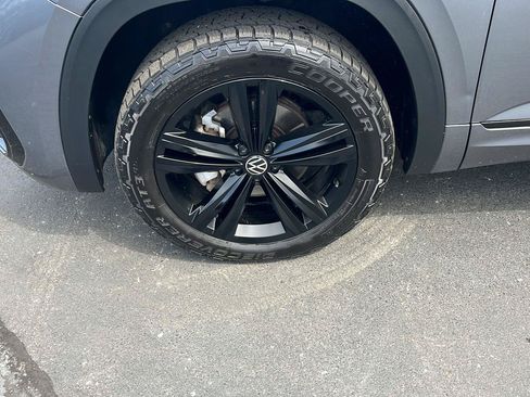 Used 2023 Volkswagen Atlas SEL R-Line AWD/4WD image 36