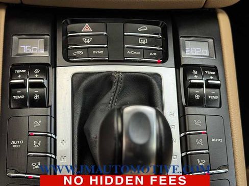 Used 2021 Porsche Macan image 35