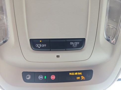 Used 2023 Buick Envision Preferred w/ Sport Touring Package image 36