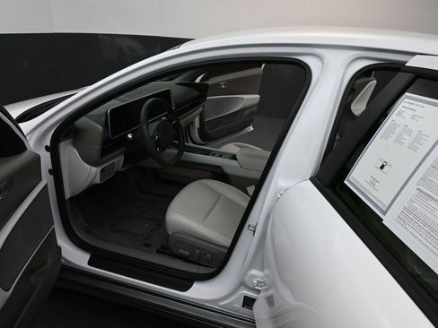 Certified 2023 Hyundai Ioniq 6 SEL w/ Cargo Package image 12