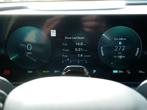 New 2026 Hyundai Ioniq 9 SEL image 13