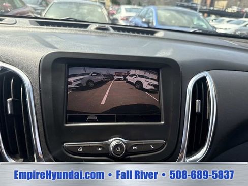 Used 2024 Chevrolet Equinox LT AWD/4WD image 25