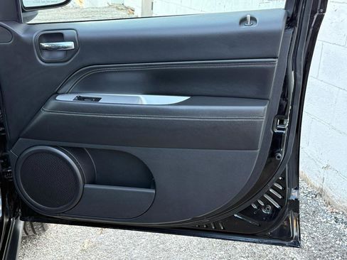 Used 2017 Jeep Compass High Altitude image 45