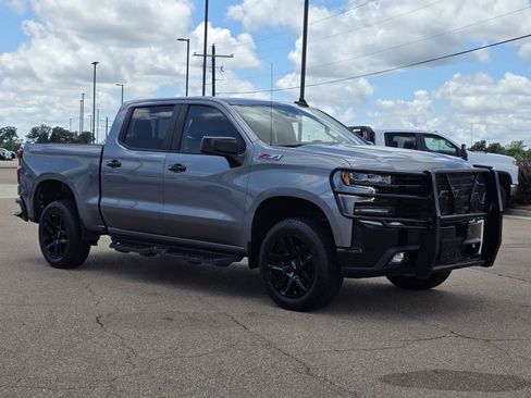 Used 2022 Chevrolet Silverado 1500 LT Trail Boss w/ Convenience Package II AWD/4WD image 3