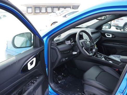 New 2026 Jeep Compass Altitude image 10