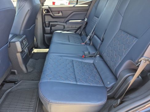 Certified 2026 Toyota 4Runner Platinum AWD/4WD image 20