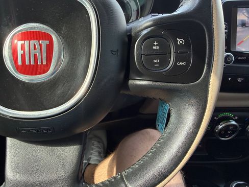 Used 2014 FIAT 500L Lounge FWD image 30