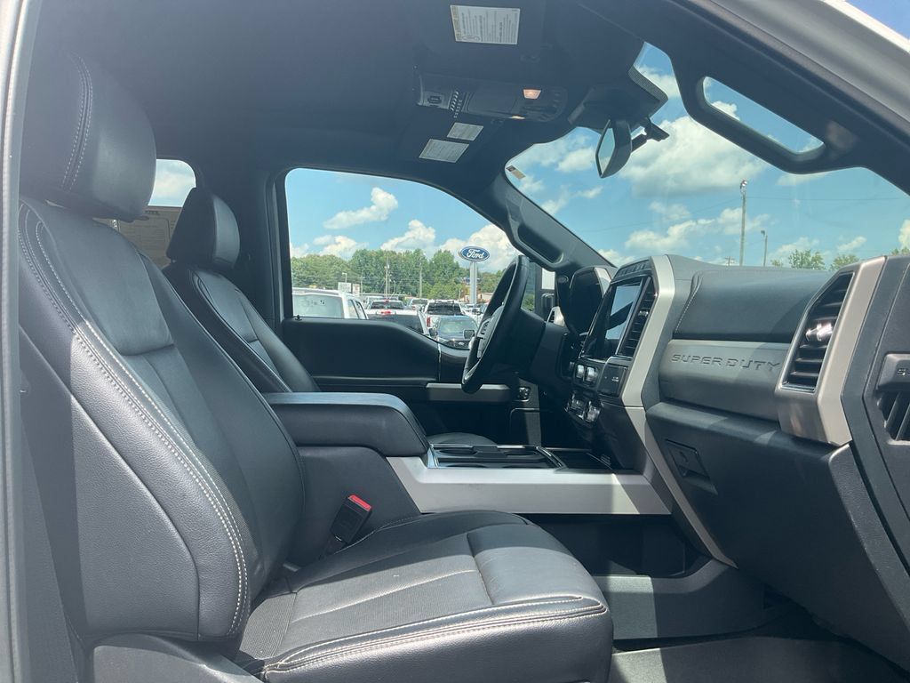 Used 2022 Ford F250 Lariat w/ Lariat Ultimate Package AWD/4WD image 12