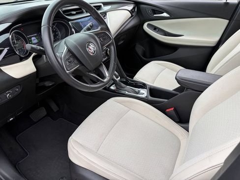 Used 2020 Buick Encore GX Preferred w/ Cold Weather Comfort Package FWD image 19