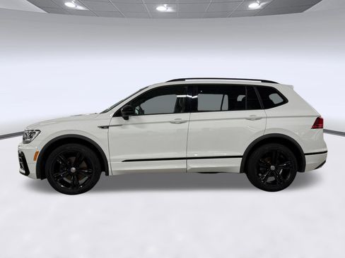 Used 2019 Volkswagen Tiguan SEL Premium R-Line FWD image 2