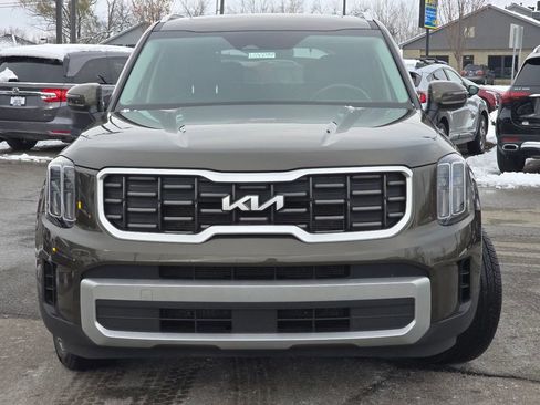 Used 2024 Kia Telluride S w/ S Sunroof Package image 12