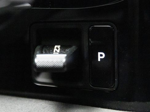 Used 2023 Porsche Taycan GTS image 88