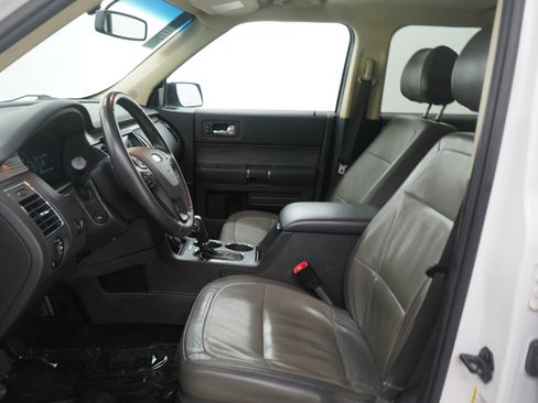 Used 2019 Ford Flex SEL w/ Equipment Group 202A AWD/4WD image 17