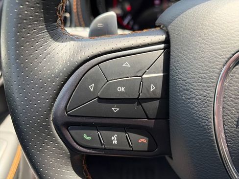 Used 2023 Dodge Durango R/T w/ Hemi Orange Plus Package AWD/4WD image 13