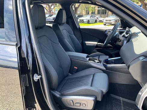 Used 2026 BMW X3 xDrive30 w/ Premium Package AWD/4WD image 8