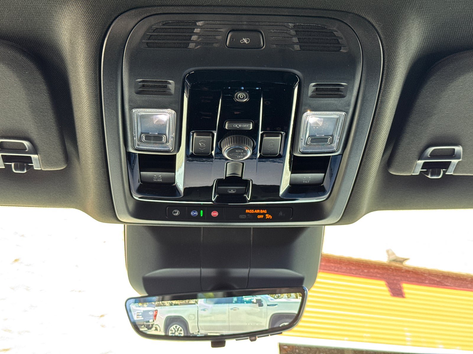 New 2027 GMC Yukon Denali w/ Denali Reserve Package AWD/4WD image 28