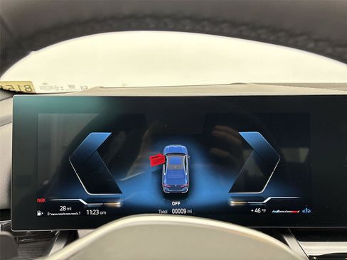 New 2026 BMW 530i xDrive w/ Premium Package image 28