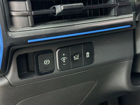 Used 2025 Hyundai Santa Fe Calligraphy image 11