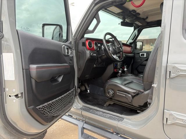 Used 2020 Jeep Gladiator Rubicon w/ Dual Top Group AWD/4WD image 10