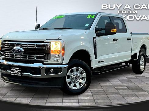 Used 2024 Ford F250 XLT image 12