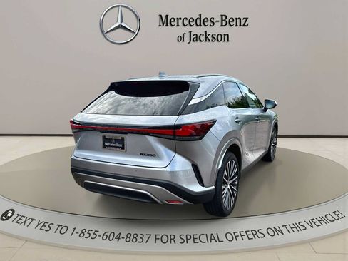 Used 2025 Lexus RX 350 Premium Plus w/ Accessory Package FWD image 8