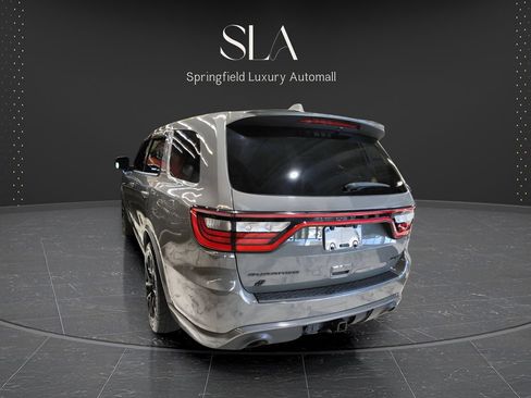 Used 2022 Dodge Durango SRT w/ Technology Group AWD/4WD image 5
