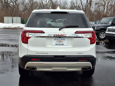 Used 2023 GMC Acadia SLT image 24