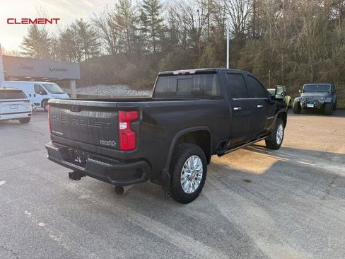 Used 2021 Chevrolet Silverado 2500 High Country w/ Z71 Off-Road Package image 13