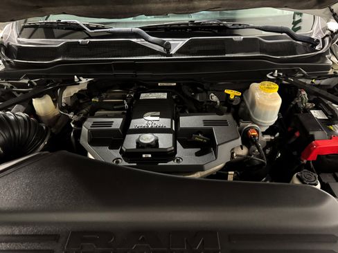 Used 2021 RAM 5500 Tradesman w/ Towing Technology Group image 56