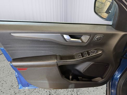 Used 2023 Ford Escape Active w/ Tech Pack #2 AWD/4WD image 26