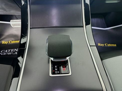 New 2026 Land Rover Range Rover Evoque Dynamic SE AWD/4WD image 19