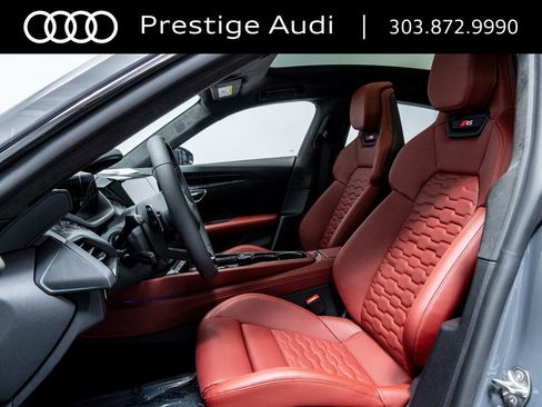 New 2025 Audi RS e-tron GT performance image 5