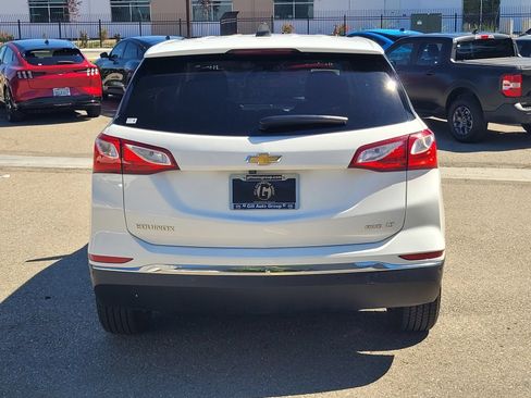 Used 2020 Chevrolet Equinox LT w/ LPO, Floor Liner Package AWD/4WD image 5