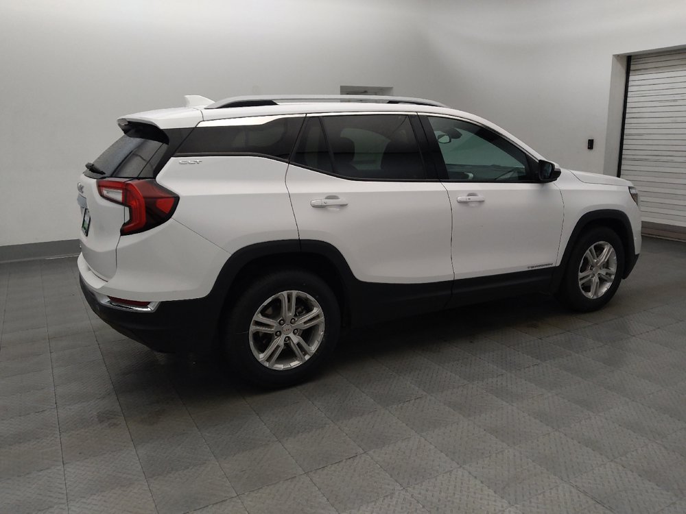 Used 2022 GMC Terrain SLT FWD image 10