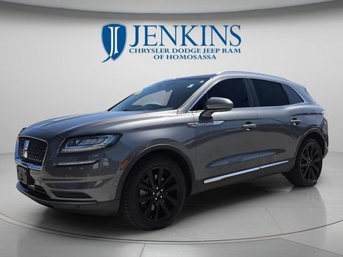 Used 2022 Lincoln Nautilus Reserve w/ Equipment Group 201A FWD image 11