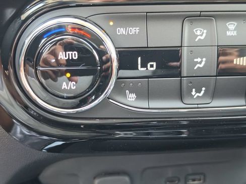 New 2026 Chevrolet Trax ACTIV w/ Driver Confidence Package FWD image 26