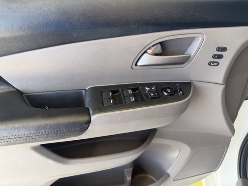 Used 2012 Honda Odyssey Touring image 10