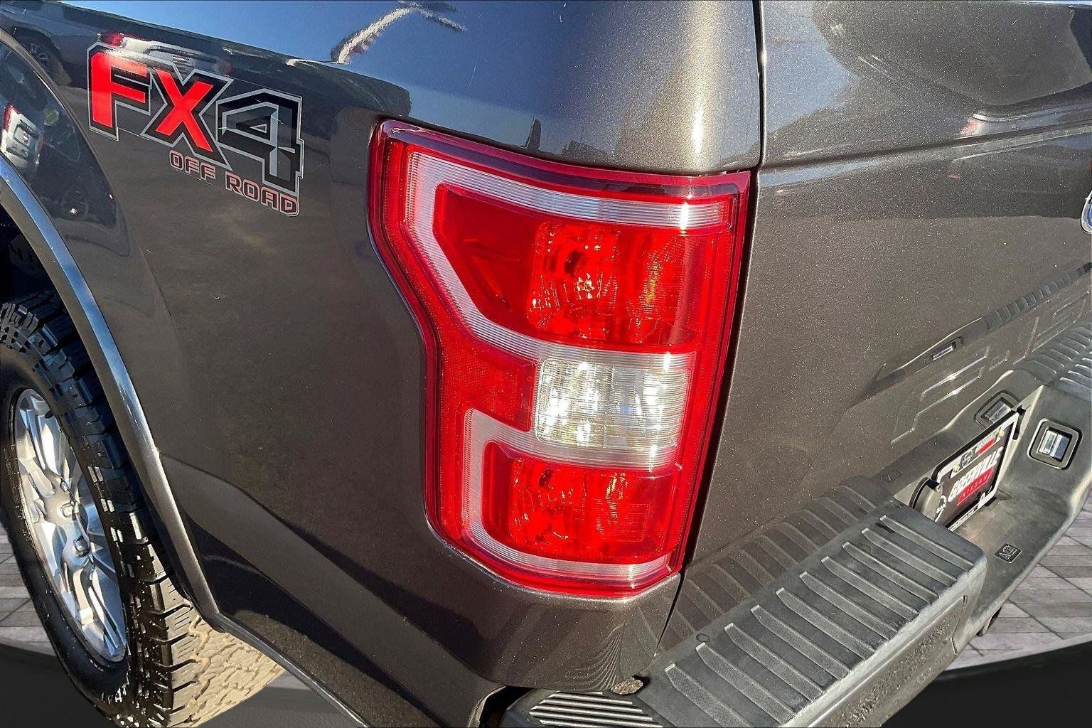Used 2019 Ford F150 Lariat w/ Max Trailer Tow Package AWD/4WD image 31