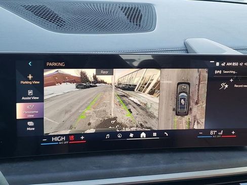 New 2026 BMW X7 xDrive40i w/ Premium Package image 24