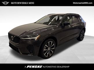 Used 2023 Volvo XC60 B5 Plus w/ Protection Package Premier AWD/4WD video 1